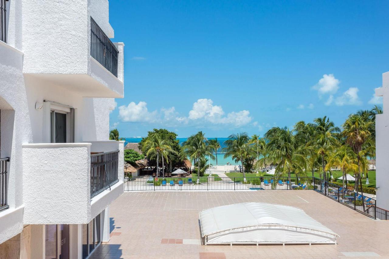 Fantastic Family Villa On The Best Beach In Cancún Exteriör bild